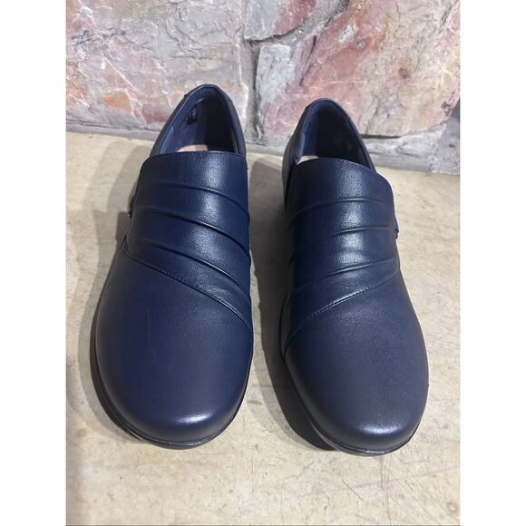 Clarks Collection Navy Leather Ruched Comfort Slip-On Loafers Sz 12M - Picture 5 of 10